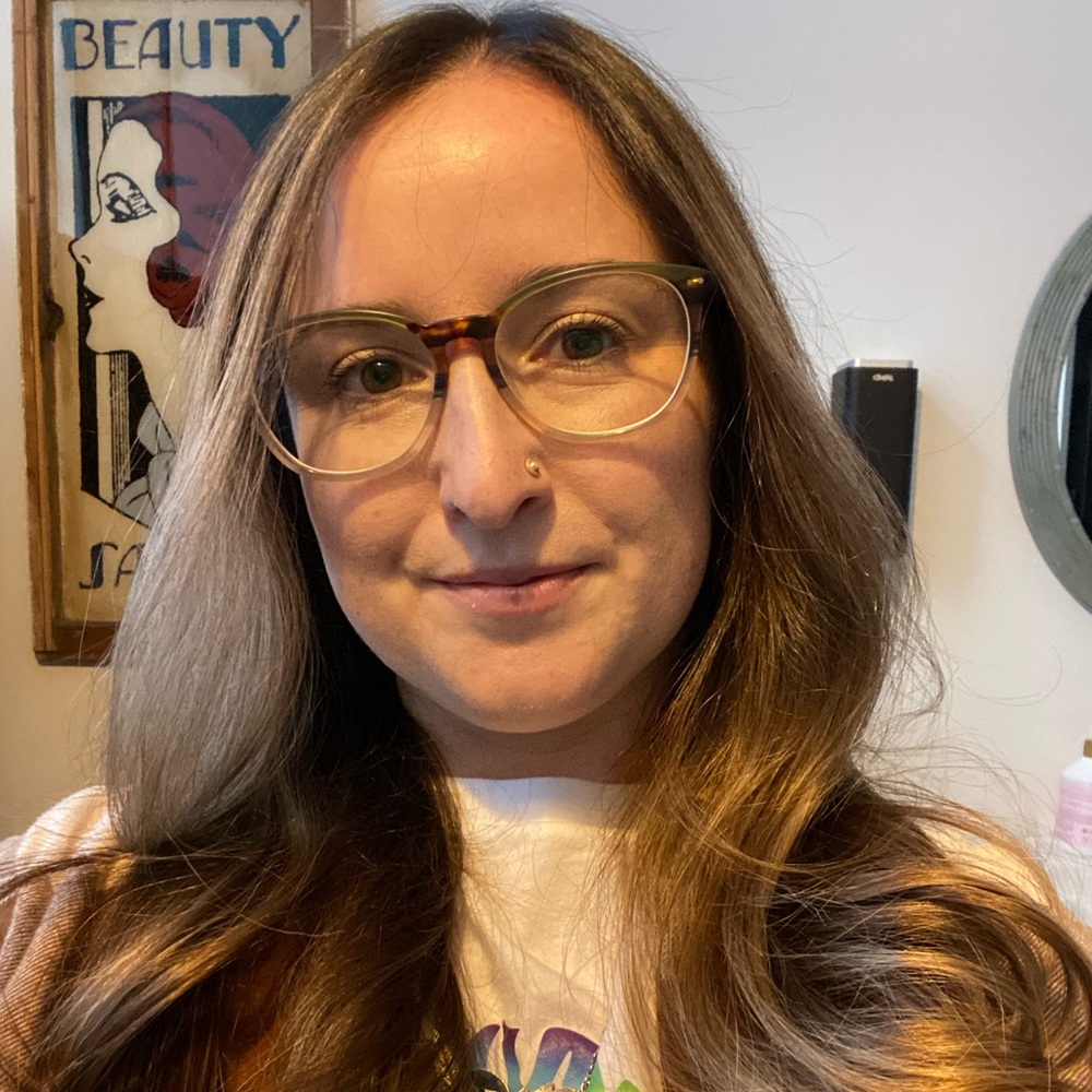 Meet your Posher, Becca